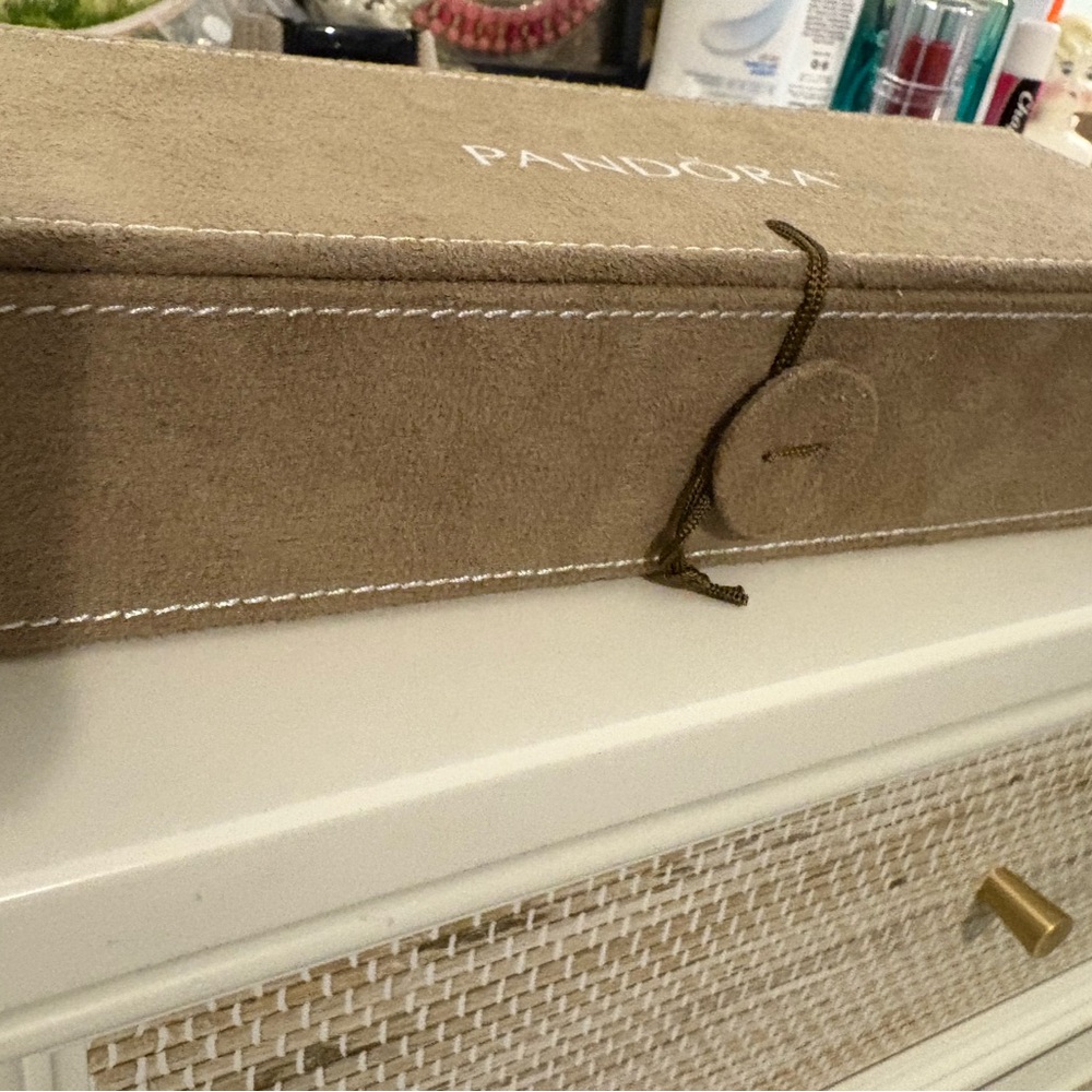 Pandora Authentic EUC Suede, Beige Jewelry Organizer